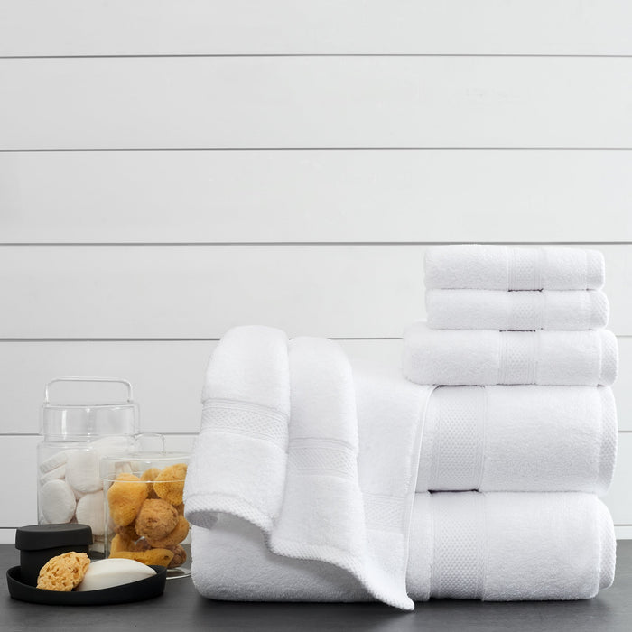 Luxury Lynova bath towels by Standard Textile. white Case of 36