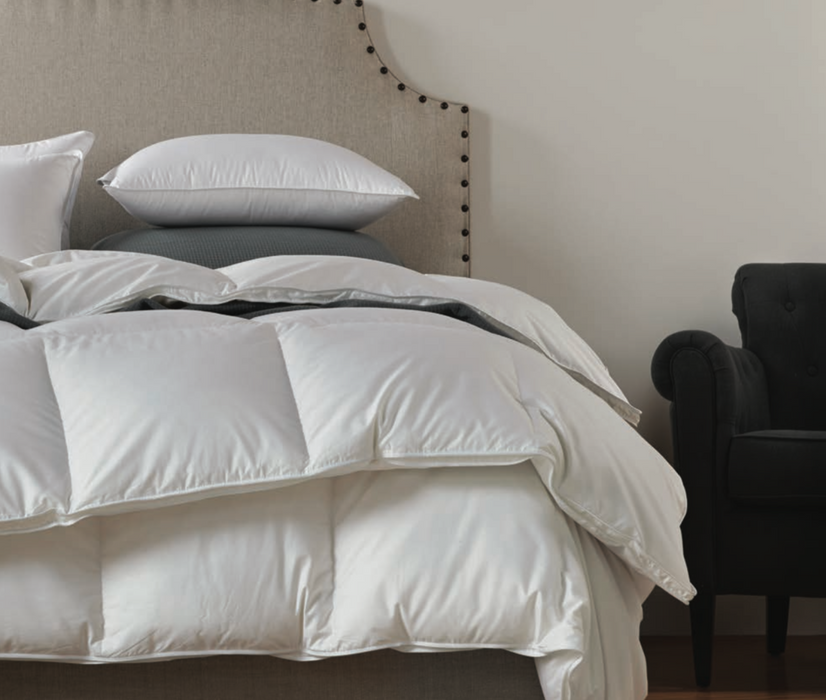 Luxury duvet insert from Serenity collection. Snow white down fill