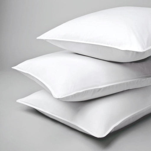 Famous hotel bedroom queen size Chamberloft pillow by Standard Textile. Set of 10 pillows